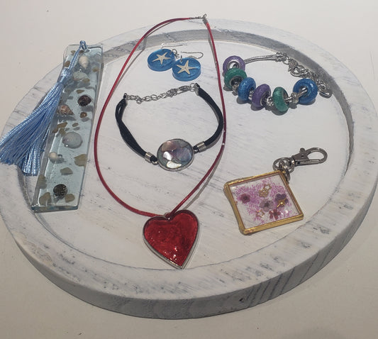 03/14/2026 - Saturday @ 10 a.m. Resin Jewelry